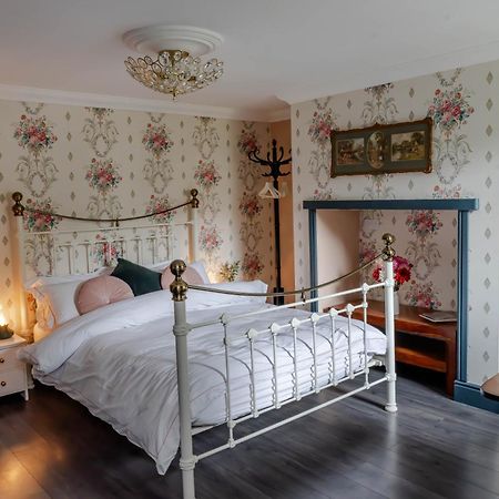 Hotel Anne Boleyn'S Escape Deal Exteriér fotografie
